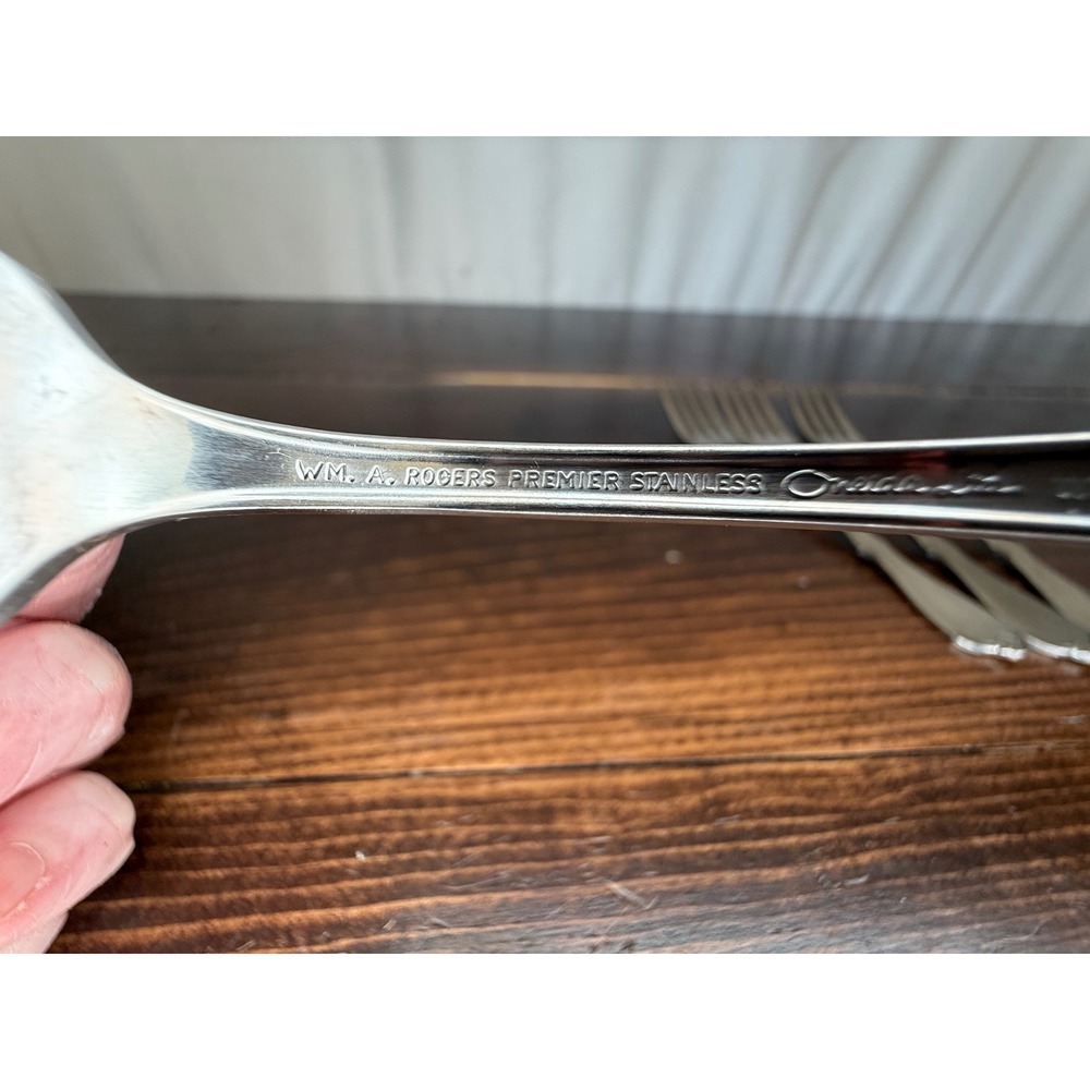 4 Oneida Wm A Rogers Premier Stainless American Freedom Dinner Forks USA‎ Made - Picture 3 of 5